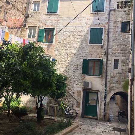 Nono And Nona In Diocletians Palace Апартаменты *