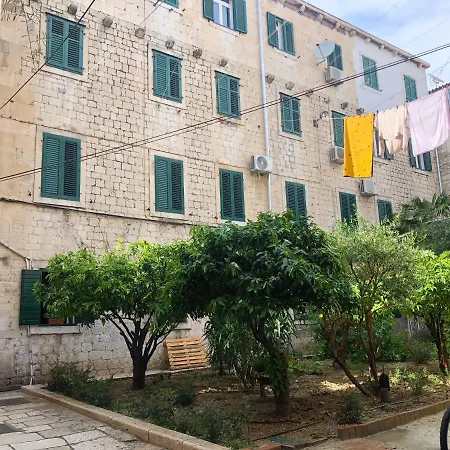 شقة Nono And Nona In Diocletians Palace *