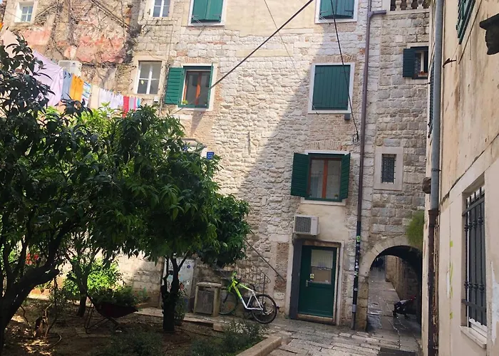 Nono And Nona In Diocletians Palace アパート *